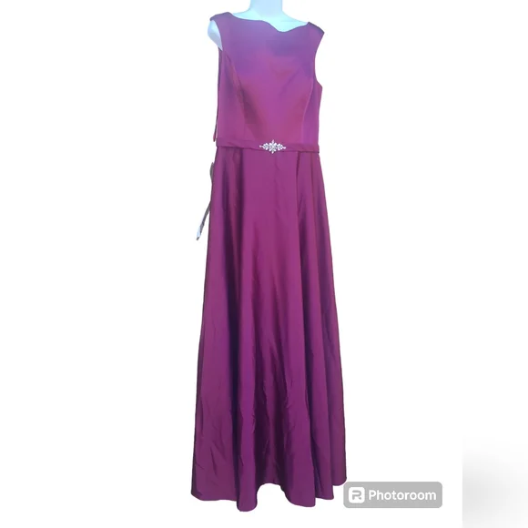 Modern Maids Collection Bridesmaids Dress Size 16 - Picture 4 of 7